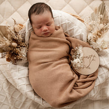 Load image into Gallery viewer, Classic Knit Blanket - Hazelnut
